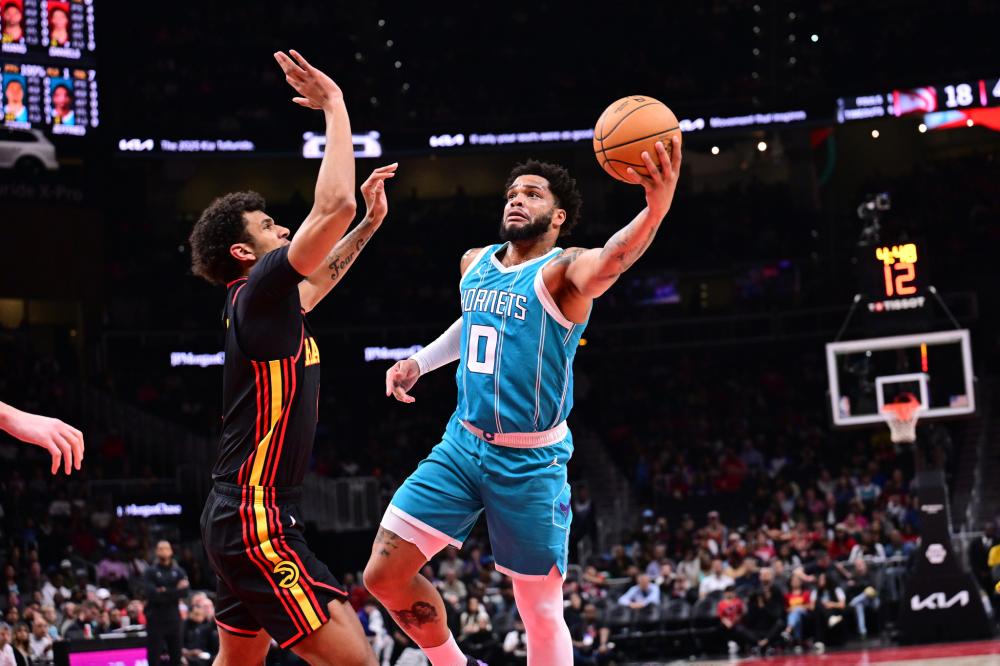 却以一种独 却以一种独